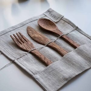 Exile pearl necklace