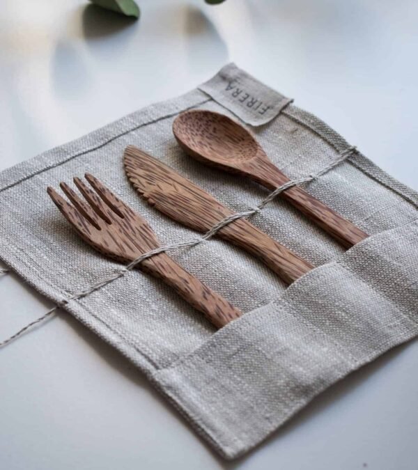 Exile pearl necklace